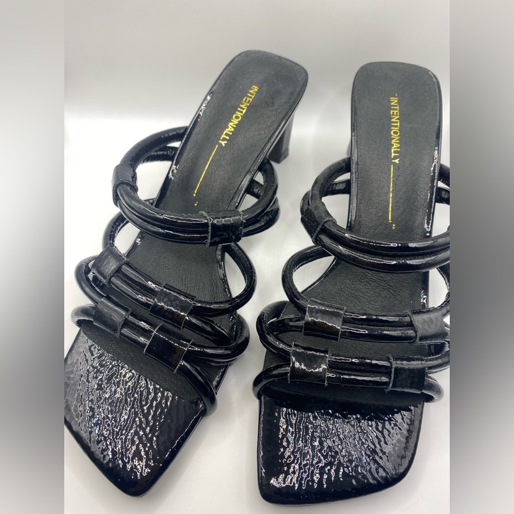 Intentionally Blank Willow ll Black Patent Sandals